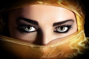 Восточный макияж для зеленых глаз: арабская сказка своими руками Макияж для восточных девушек